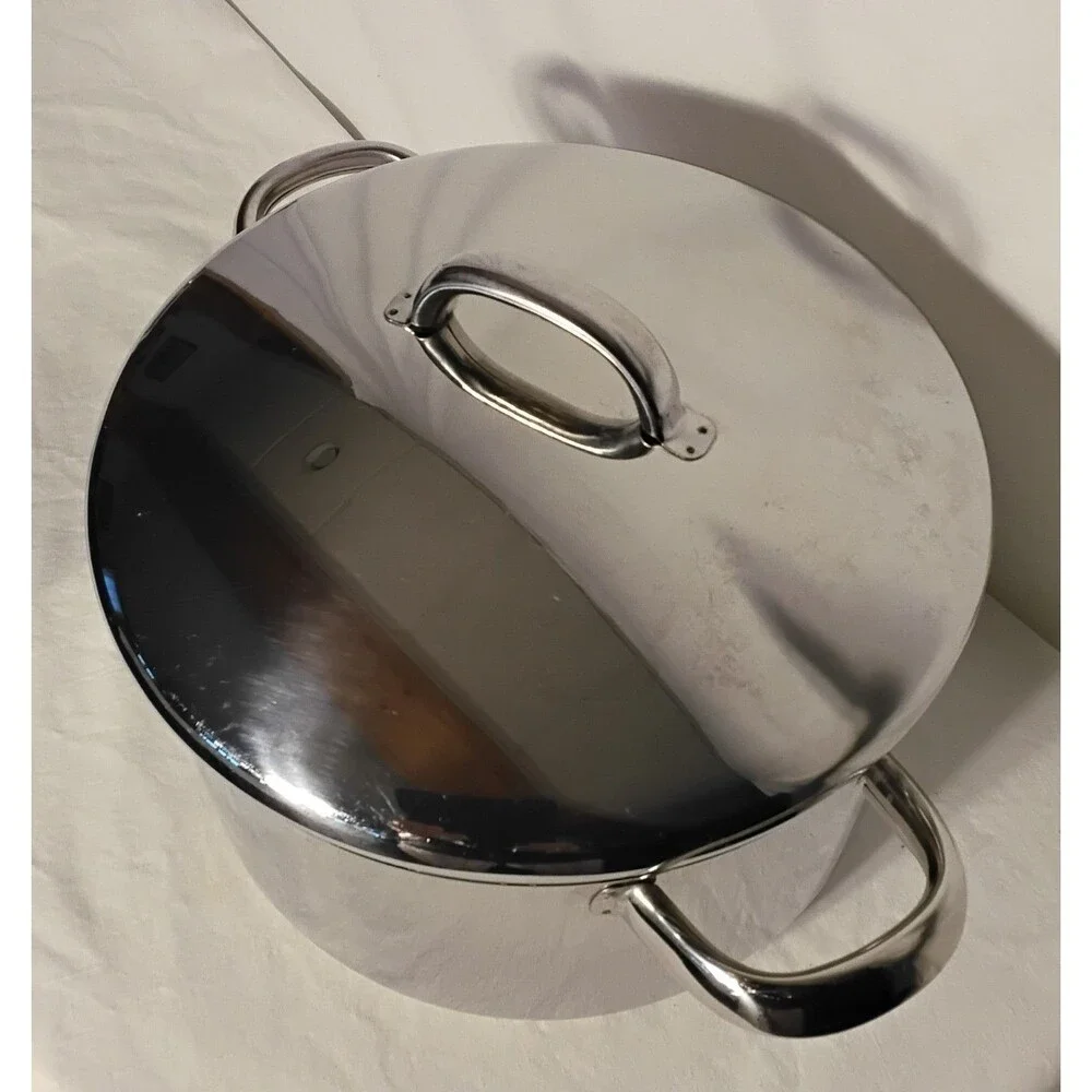 Farberware 18/10 Six Quart Stockpot With Lid T00097 Excellent